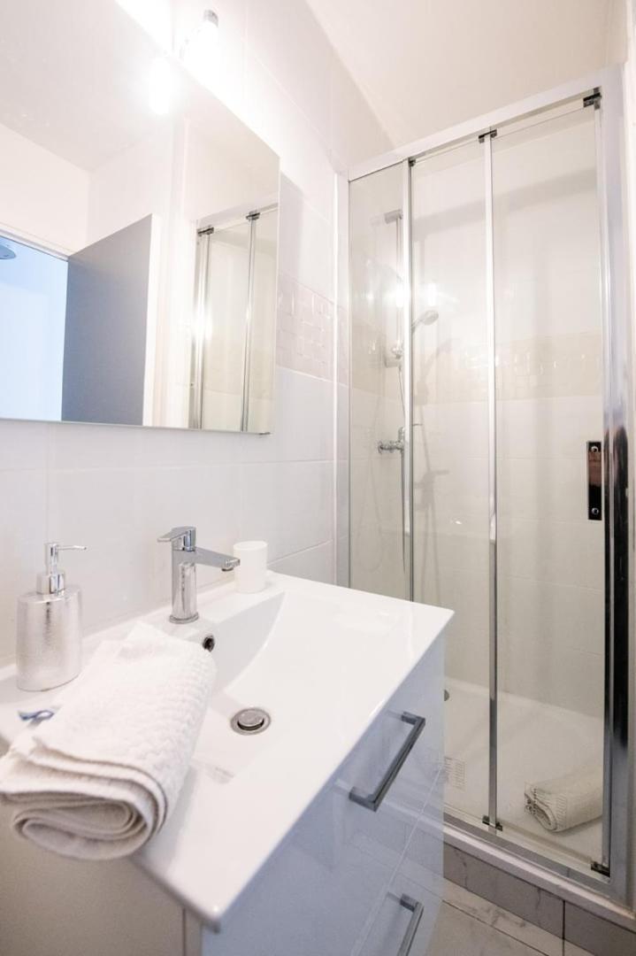 Le Jasseron - Appartement Cosy Avec Garage Quartier Partdieu Lyon Exteriör bild